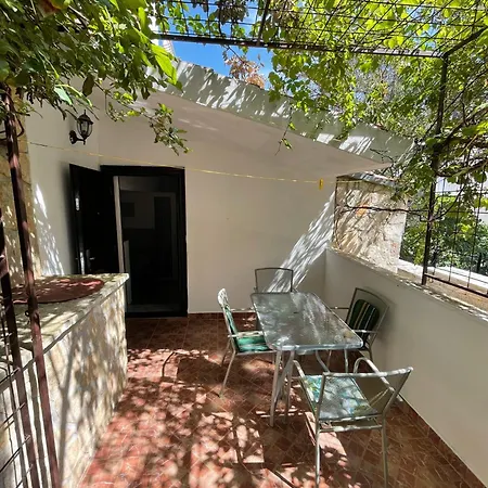 Apartman House Jakasa
