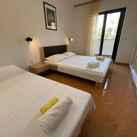 Apartment House Jakasa