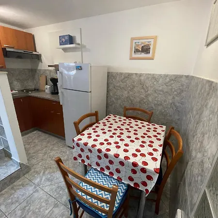 House Jakasa Apartment Trogir