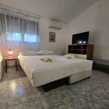 House Jakasa Apartment