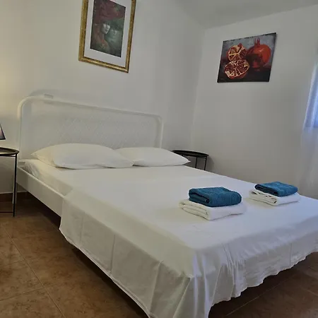 House Jakasa Apartment